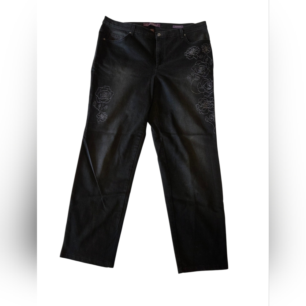 Gloria Vanderbilt Black Straight Leg Jeans with Floral Embroidery Size 16W